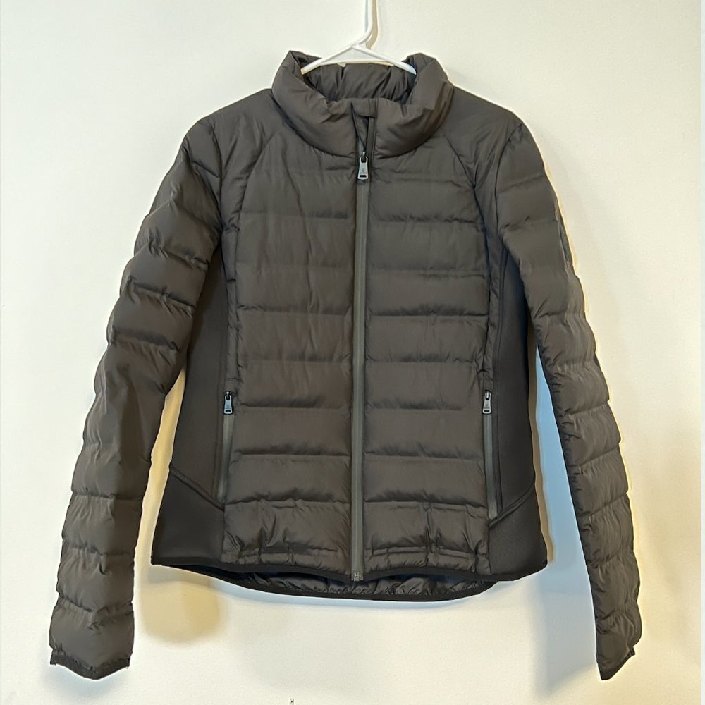 Bernardo Neo Active All Day Puffer Jacket - NWOT